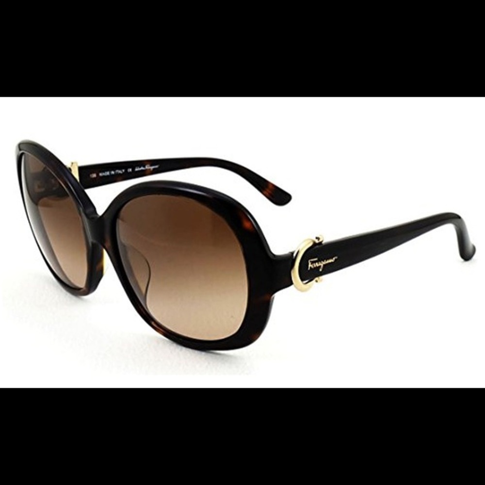 salvatore ferragamo sunglasses sf612sa
